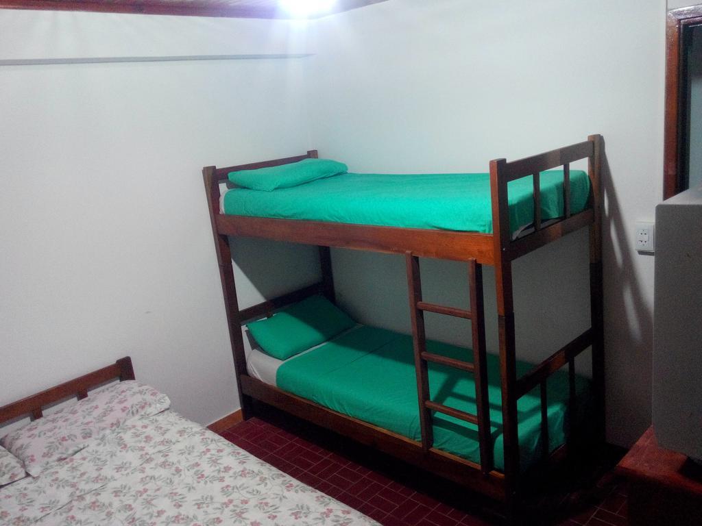 Iguazu Rey Hostel Puerto Iguazú Værelse billede